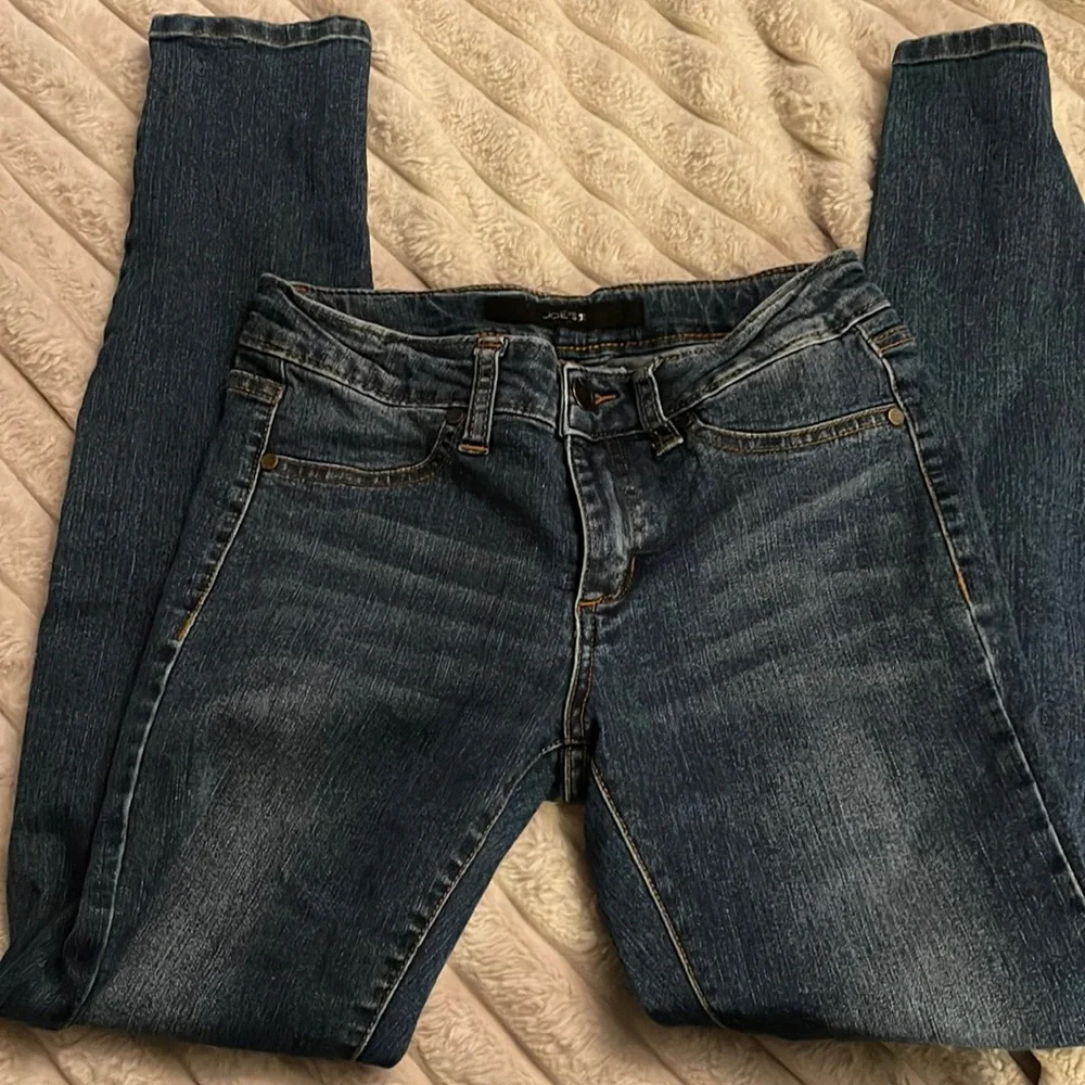 Jeans - Picture 1 of 3